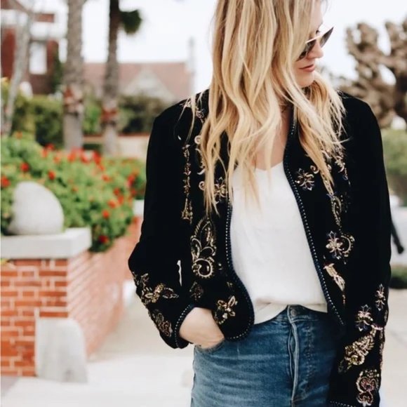 Zara Jackets & Blazers - ZARA Premium Velvet Embellished Bolero Jacket Sz M Black Rare Blogger Fav